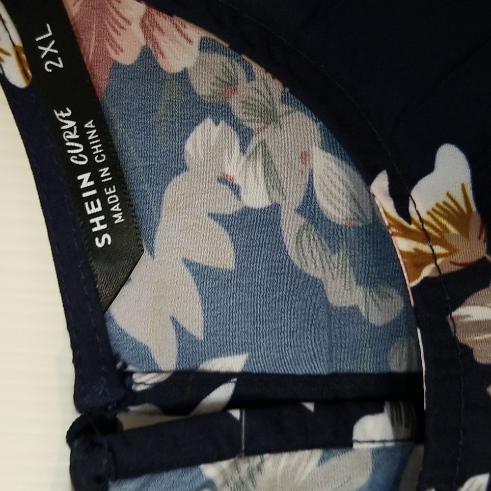 SHEIN Floral Short Sleeve Dress Size 2XL - Picture 5 of 12